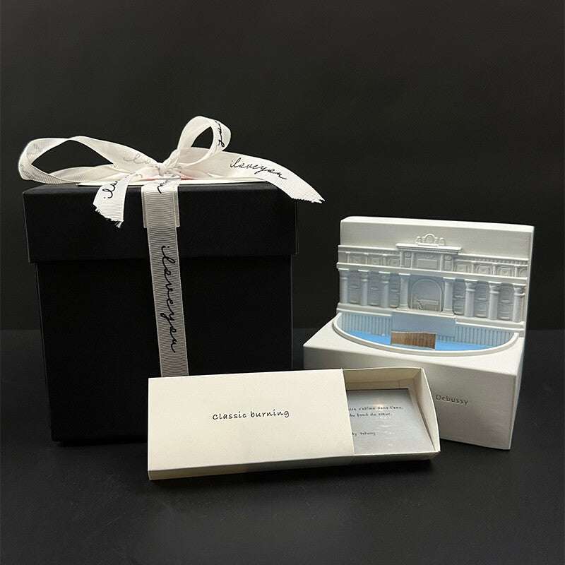 Sculpture Art Scented Candle