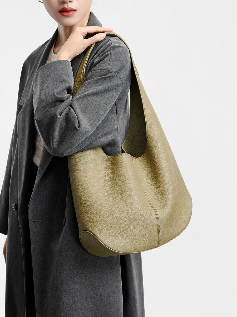 The Everyday Seamless Hobo | Premium Heavy-Weight Pebbled Leather Slouchy Tote