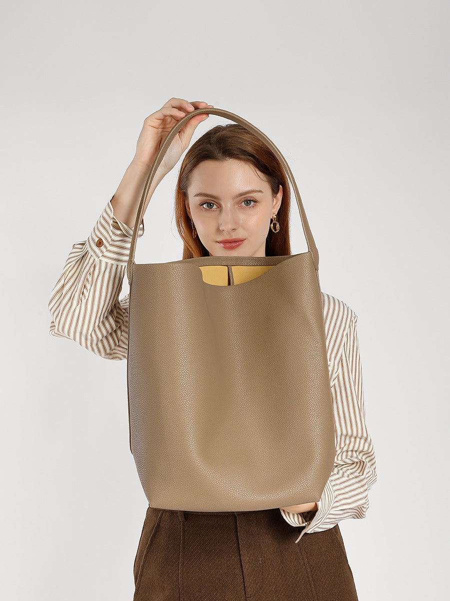 The Élan Minimalist Tote